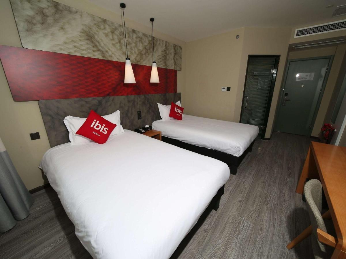 Ibis Chengdu Meizhou Center Esterno foto