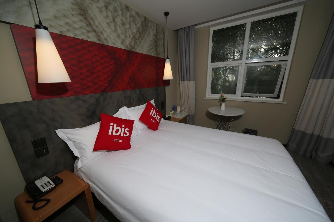 Ibis Chengdu Meizhou Center Esterno foto